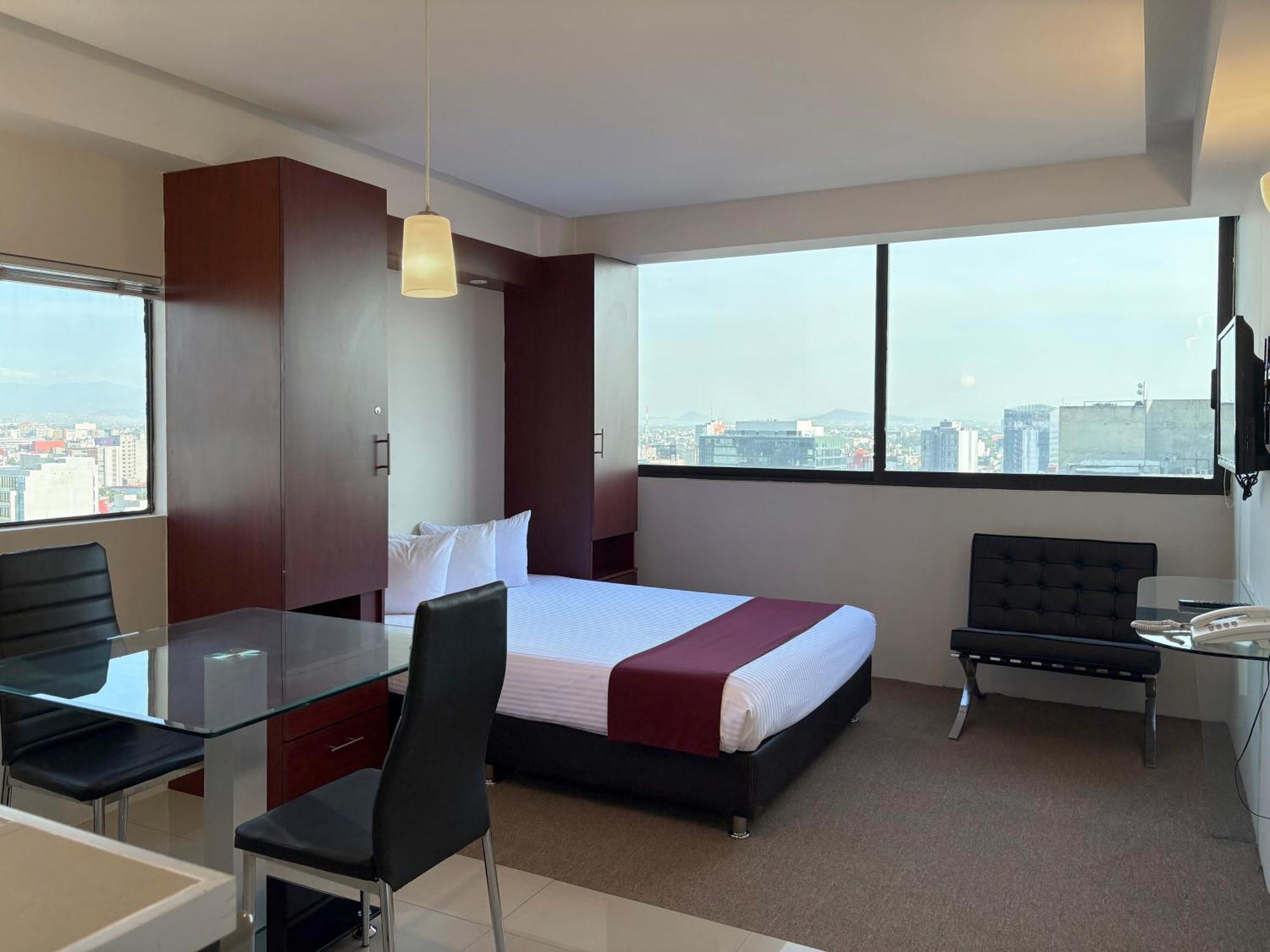 Suites Capri Reforma Angel 380 Мехико Экстерьер фото